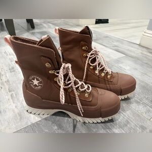 Size 10 - Converse Chuck Taylor All Star Lugged 2.0 CC X High Bear Nap W NEW